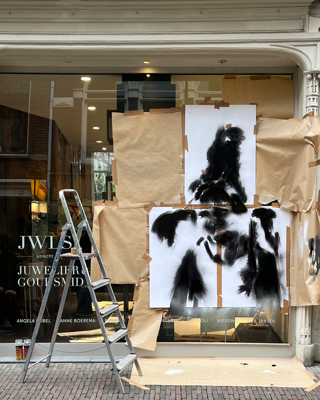 JWLS_spray_004